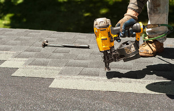 Best Local Roofing Companies  in Skidmore, TX